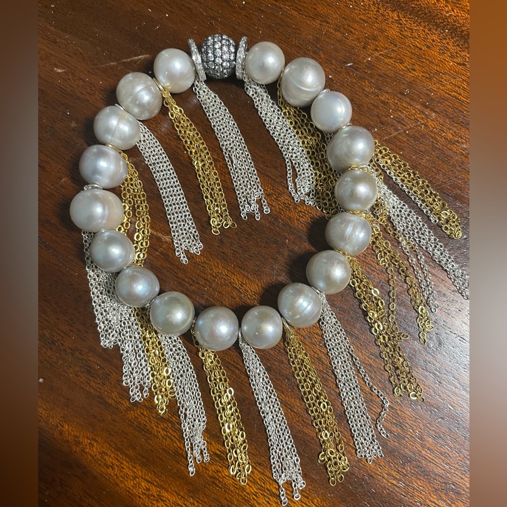 Fresh water pearl bracelet, with moissanite, and gold and silver chain accents